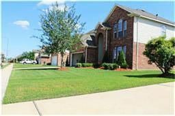 2nd image of 8808 Sunforest Ln