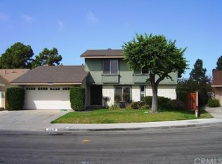 17531 Collins Cir, Huntington Beach, CA 92647