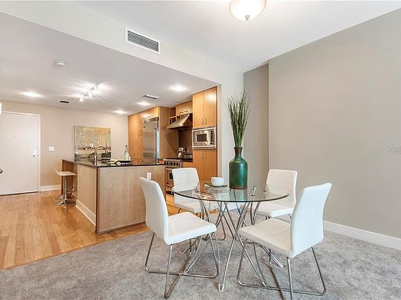 4th image of 1120 E Kennedy Blvd Unit 313