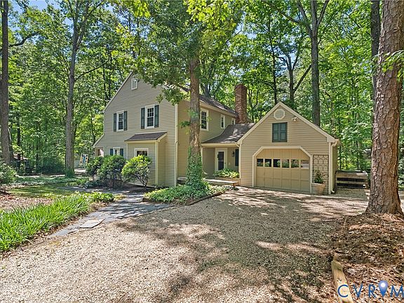 3rd image of 3612 Stoney Ridge Rd