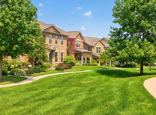3220 Beacon St, Lexington, KY 40513