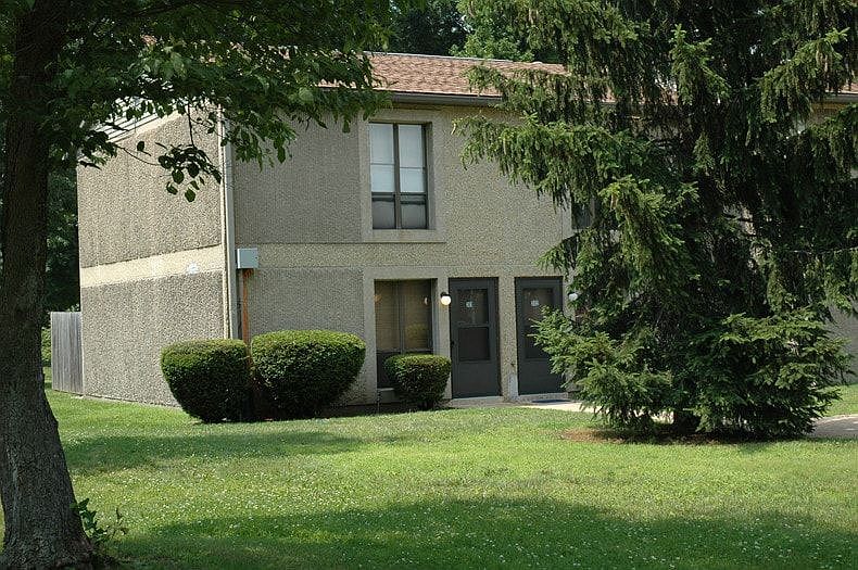 NYE PARK APARTMENTS 120 Nye Rd Painesville OH Zillow