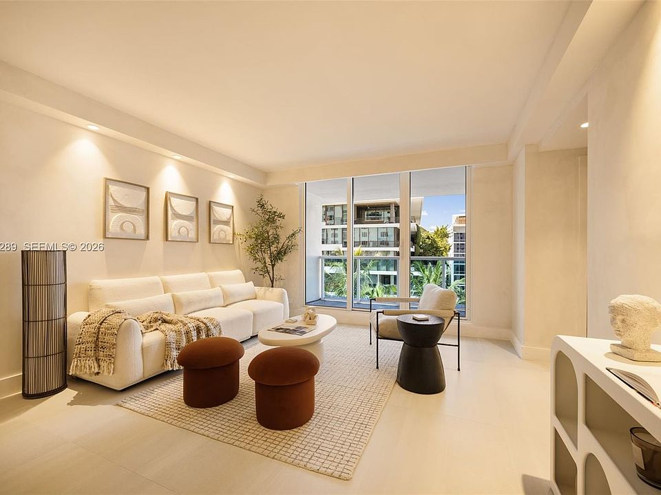1st image of 2301 Collins Ave APT 526