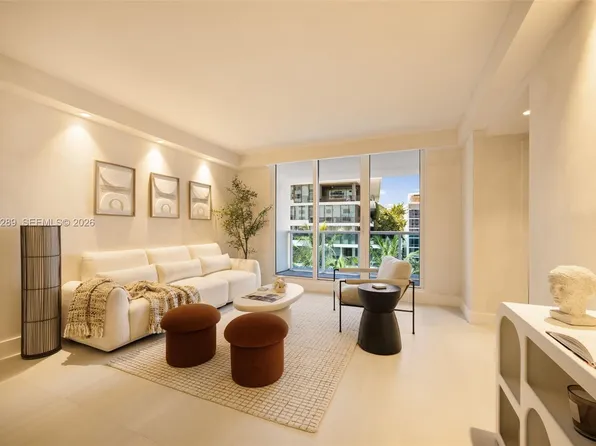 2301 Collins Ave APT 526, Miami Beach, FL 33139
