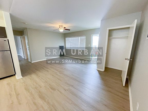 3rd image of 2425 Polk Ave APT F