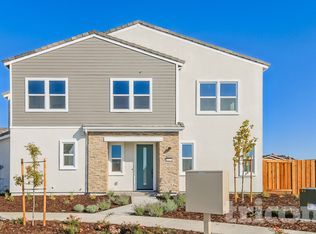 8221 Perla Way, Sacramento, CA 95832