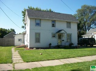 433 Sumner St, Cherokee, IA 51012