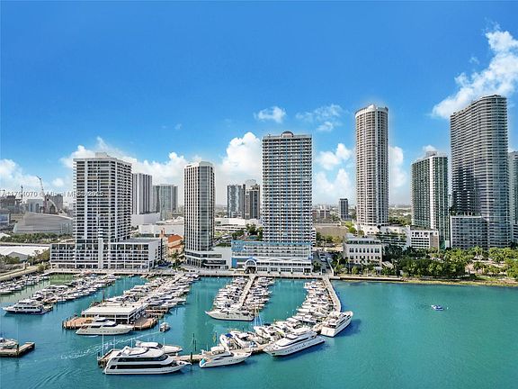 3rd image of 1717 N Bayshore Dr #A-2650