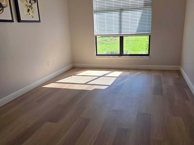 6240A Fairskies Dr — Photo 4