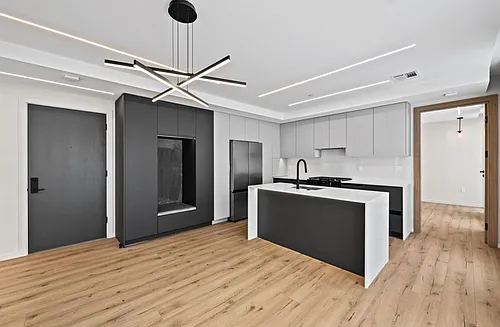 1854 Dorchester Ave #303 Photo 1