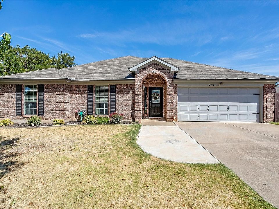 2916 Meandering Way, Granbury, TX 76049 Zillow