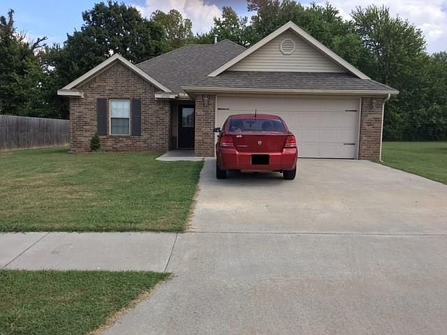 1st image of 12532 Meadow Oaks Ln