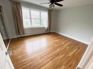 2117 46th St #2F, Astoria, NY 11105