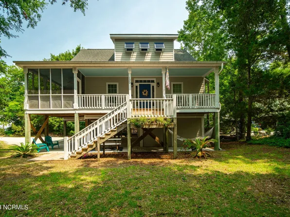 130 Cypress Drive, Pine Knoll Shores, NC 28512