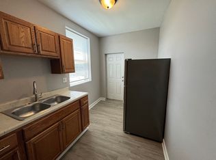 7436 S Kingston Ave #3S, Chicago, IL 60649