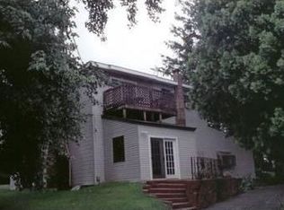 235 Smalleys Dam Rd, Newark, DE 19702