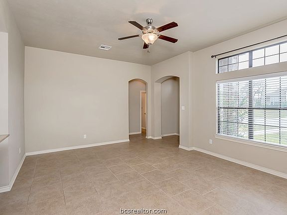 3rd image of 2020 Turning Leaf Dr