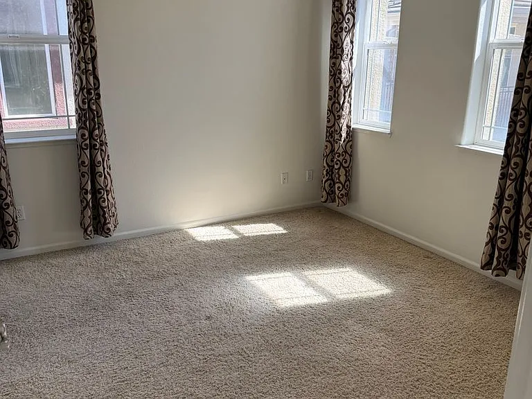 49023 Wedge Grass Ter — Photo 24