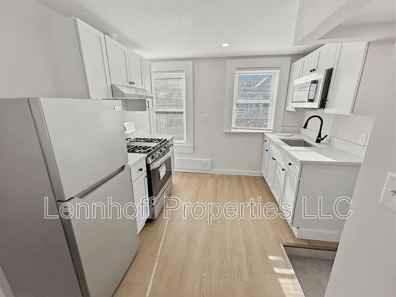 1 bed, 1.0 bath, $2,275 — Photo 4