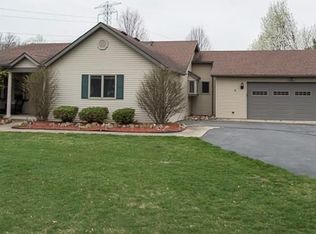 6215 Eagle Ct, Chelsea, MI 48118