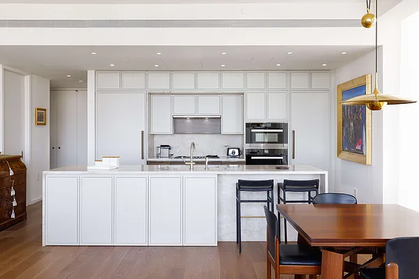 Rented by Brown Harris Stevens | media 22