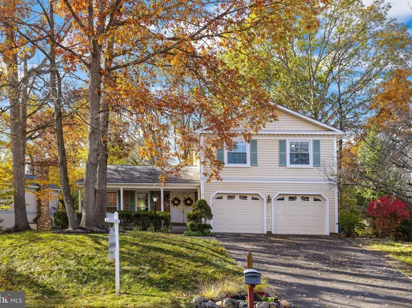 3381 Flint Hill Pl, Woodbridge, VA 22192