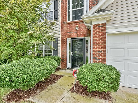 2nd image of 417 Wrayhill Dr