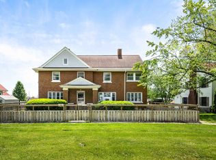 546 Elmwood Ct, El Paso, IL 61738