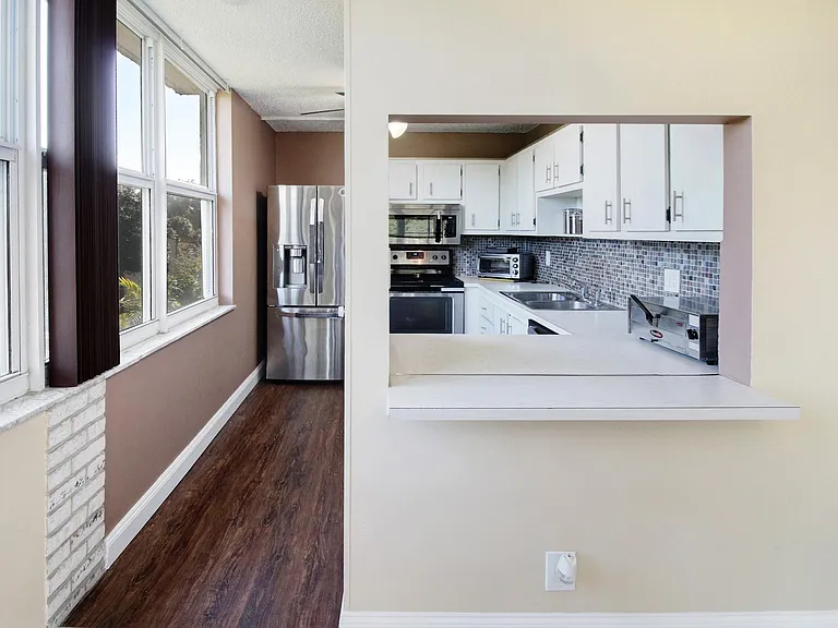 9441 Evergreen Pl — Photo 17
