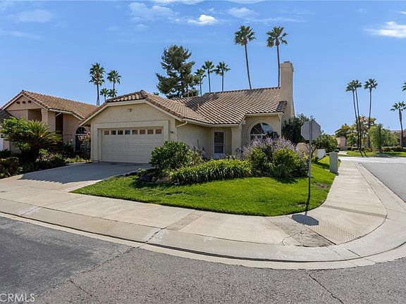 3rd image of 607 Indian Wells Rd