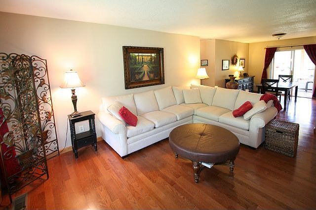 2nd image of 1110 Saint Theresa Ln