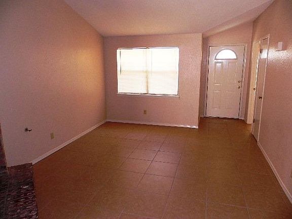 4th image of 11335 Lake Erie Dr #Na