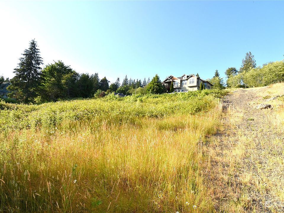 2nd image of 226 Curtis Drive