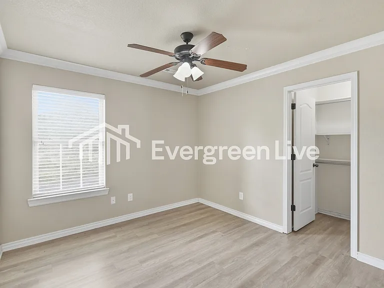 1119 River Oak — Photo 12