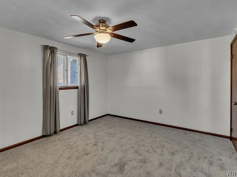 28 Mead St — Photo 36