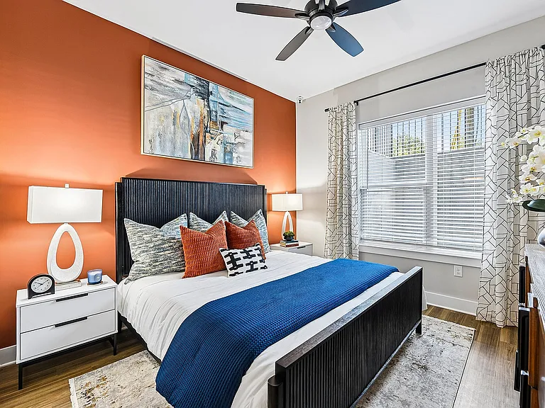 37-web-or-mls-Unit L03-S2504-018