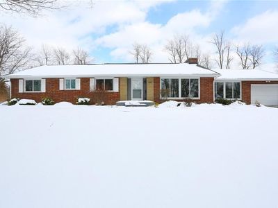 200 Amherston Dr, Buffalo, NY, 14221