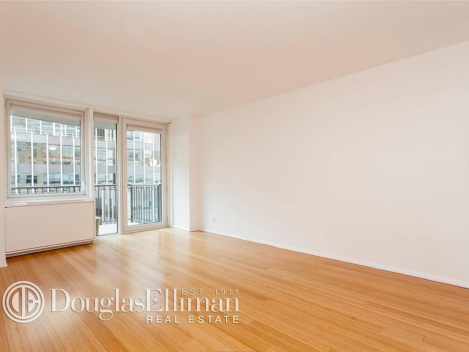 1st image of 211 E 46th St #15H