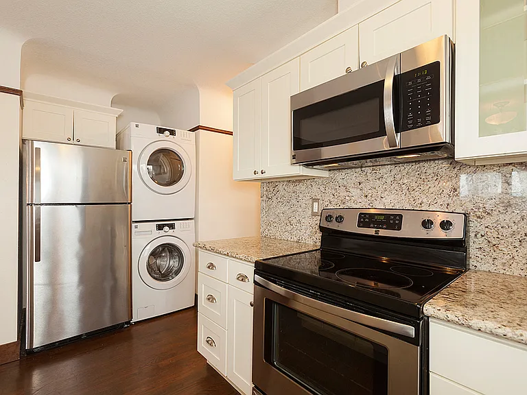 Alchemy Apartments - Located at the top of Phinney Ridge — Photo 12