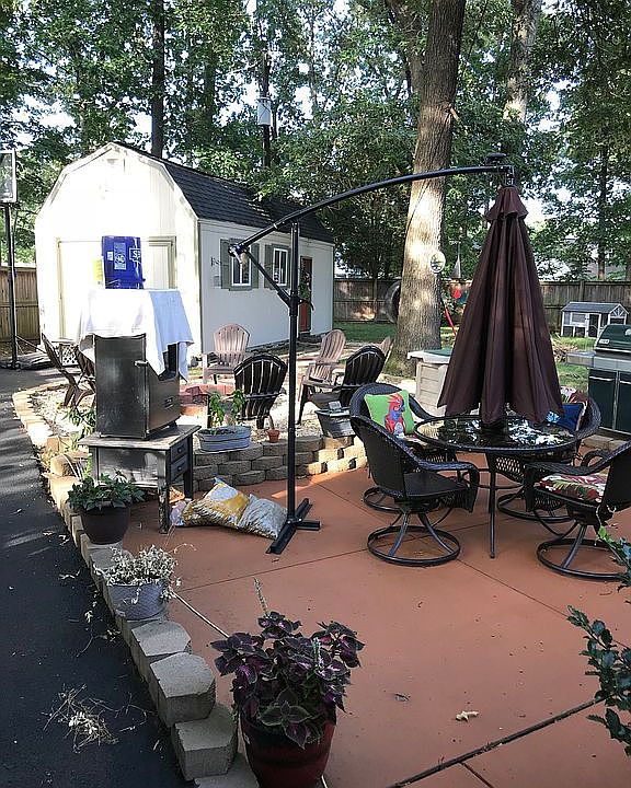 2nd image of 153 Jefferson Rd