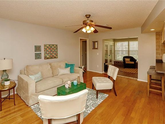 4th image of 1507 Cherrywood Ave