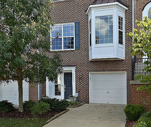 3rd image of 22466 Maison Carree Sq