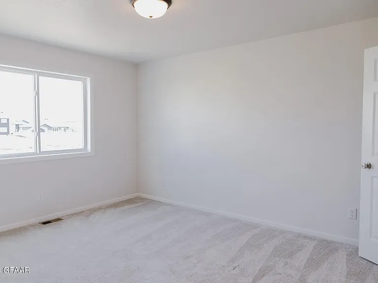 1020 David Dr — Photo 21