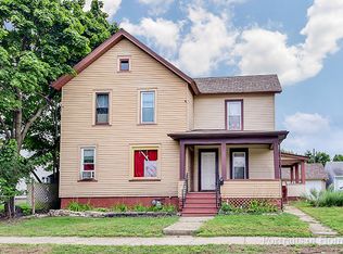 681 High St, Aurora, IL 60505