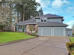 2925 SW Luradel Ln, Portland, OR 97219