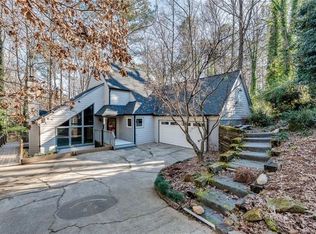 686 Willow Mill Ct, Marietta, GA 30068