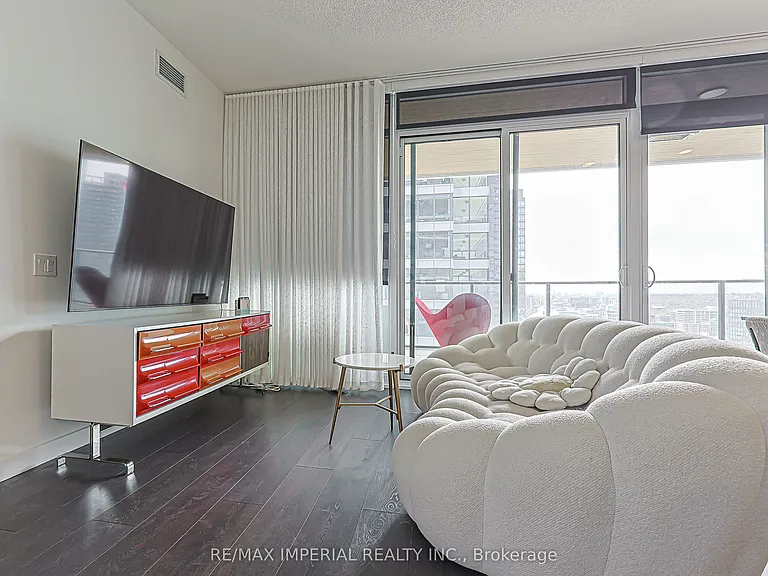 1 Concord Cityplace Way #3510 — Photo 3