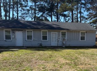 517 Elm St #B, Jacksonville, NC 28540