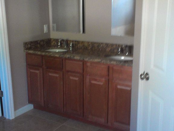 4th image of 24241 Twin Lake Dr