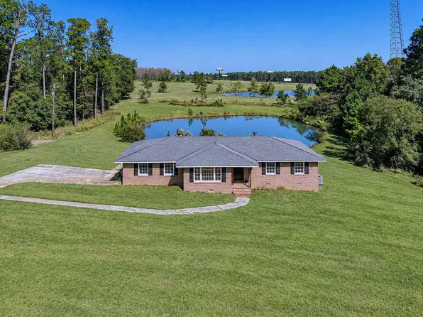 511 Goss Dr, Ashburn, GA 31714